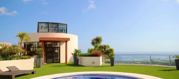 Apartamento de 2 dormitorios en Marbella, Spain No. 139522 22