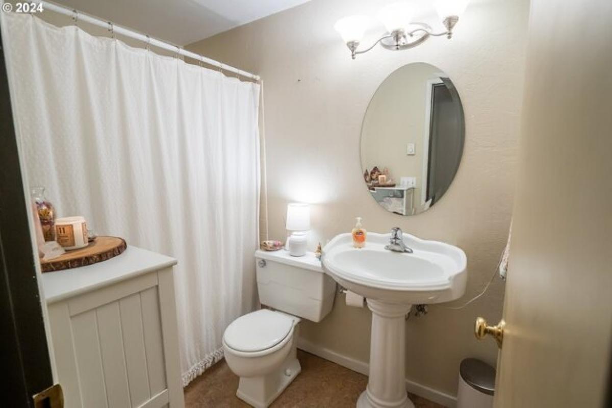 4 bedrooms House in Eugene, USA No. 414245