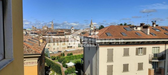 Apartamento de 2 dormitorios en Crema, Italy No. 351926 3