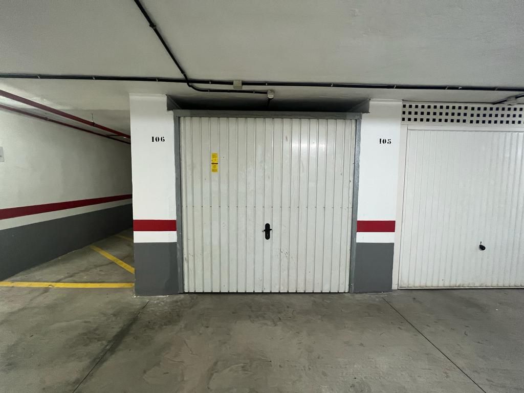 17m² Garage in Adeje, Spain No. 188149
