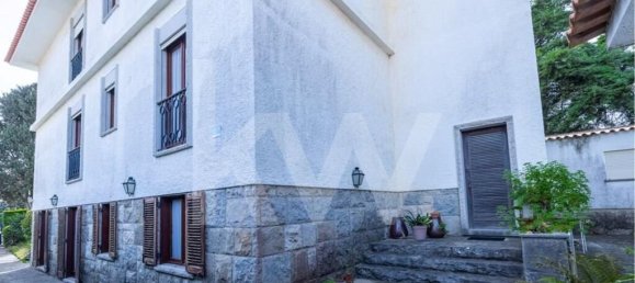 7 bedrooms Townhouse in Cascais, Portugal No. 124097 2