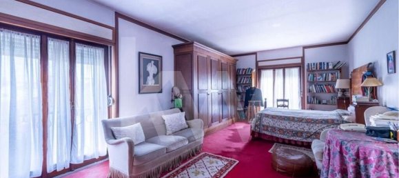 7 bedrooms Townhouse in Cascais, Portugal No. 124097 22