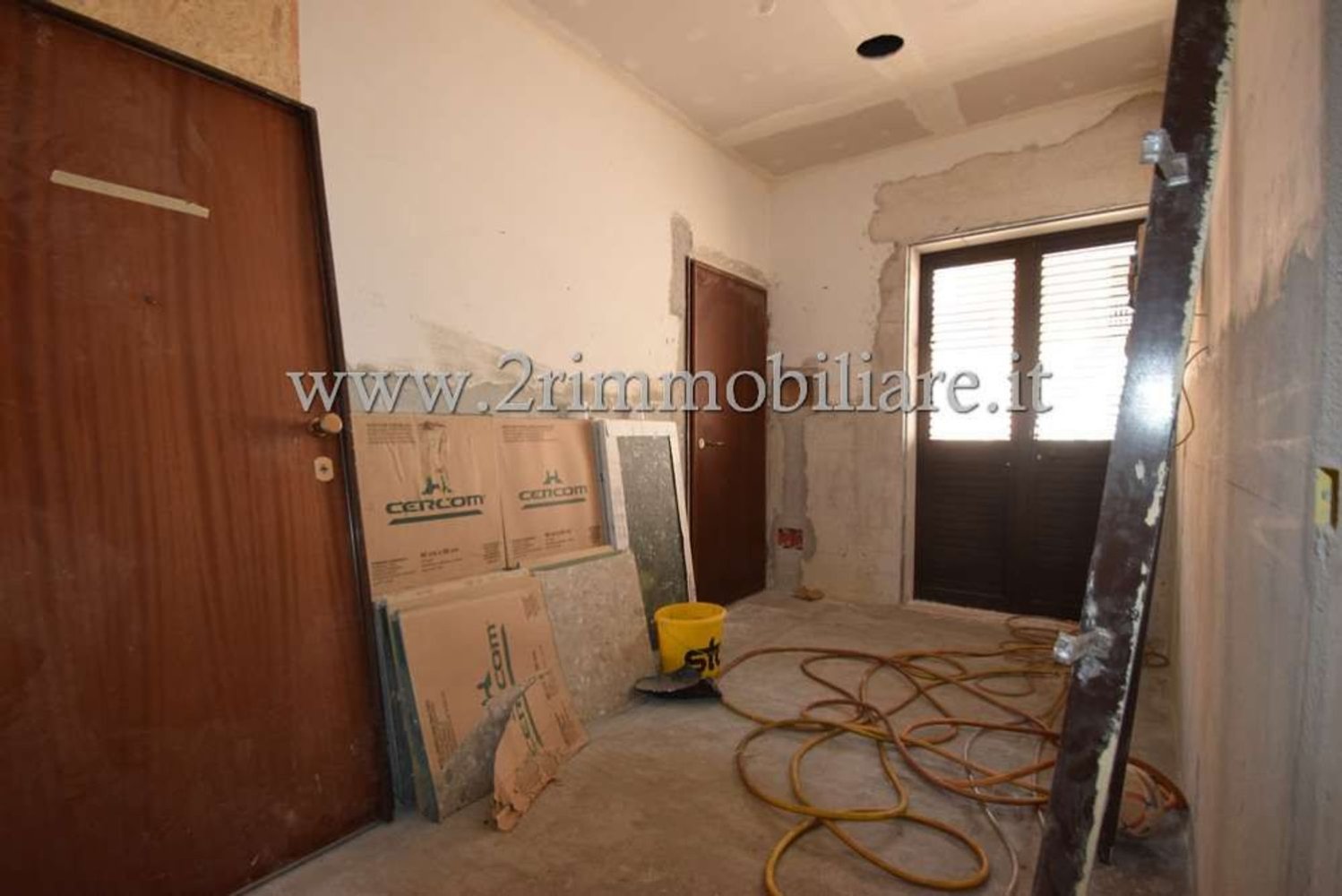 7 rooms Apartment in Mazara del Vallo, Italy No. 130397