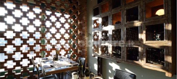 Коммерческая недвижимость с 5 комнатами в Марьяно Коменсе, Италия № 312652 35