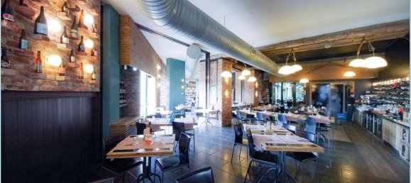 Коммерческая недвижимость с 5 комнатами в Марьяно Коменсе, Италия № 312652 17