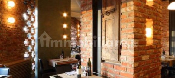 Коммерческая недвижимость с 5 комнатами в Марьяно Коменсе, Италия № 312652 40