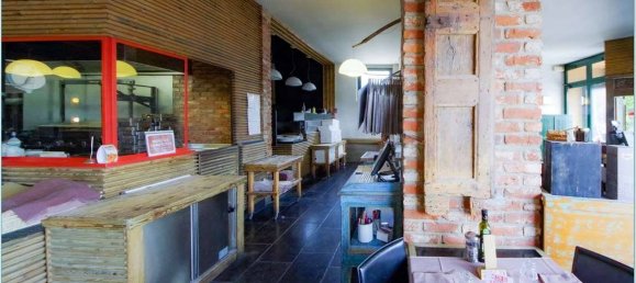 Коммерческая недвижимость с 5 комнатами в Марьяно Коменсе, Италия № 312652 16