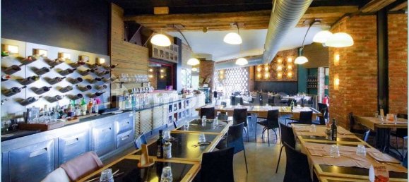 Коммерческая недвижимость с 5 комнатами в Марьяно Коменсе, Италия № 312652 7