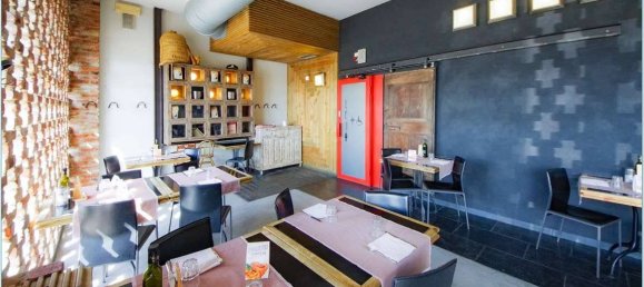 Коммерческая недвижимость с 5 комнатами в Марьяно Коменсе, Италия № 312652 10