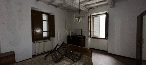 5 bedrooms Apartment in Città di Castello, Italy No. 153234 11