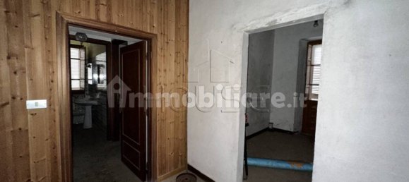 5 bedrooms Apartment in Città di Castello, Italy No. 153234 10