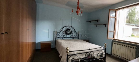 5 bedrooms Apartment in Città di Castello, Italy No. 153234 12