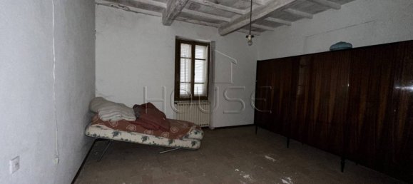 5 bedrooms Apartment in Città di Castello, Italy No. 153234 15