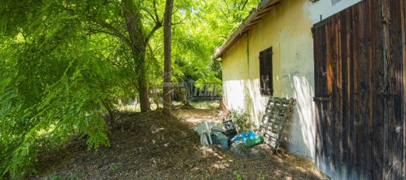 Дом с 3 комнатами в Чезена, Италия № 128436 10