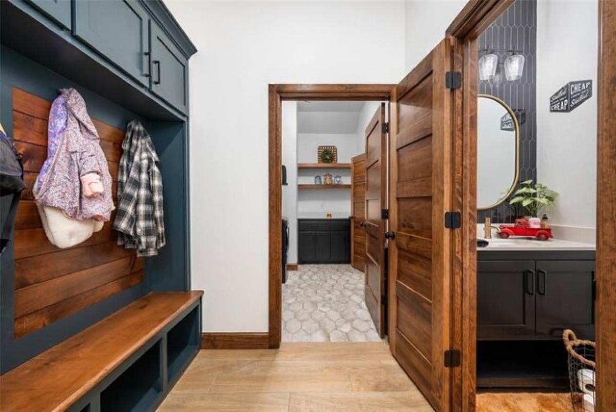 3 bedrooms House in Newcastle, USA No. 381153