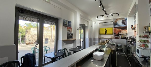 2 rooms Commercial property in Catania, Italy No. 43245 6