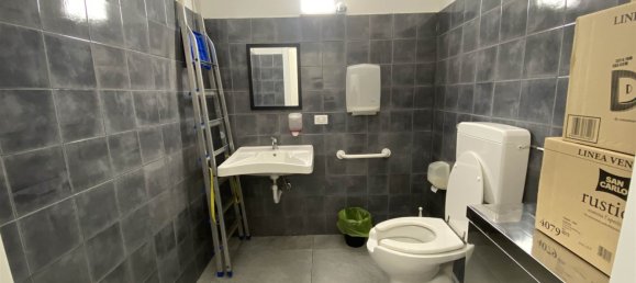 2 rooms Commercial property in Catania, Italy No. 43245 14