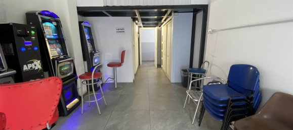2 rooms Commercial property in Catania, Italy No. 43245 10
