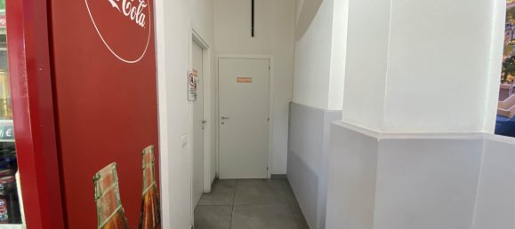 2 rooms Commercial property in Catania, Italy No. 43245 7