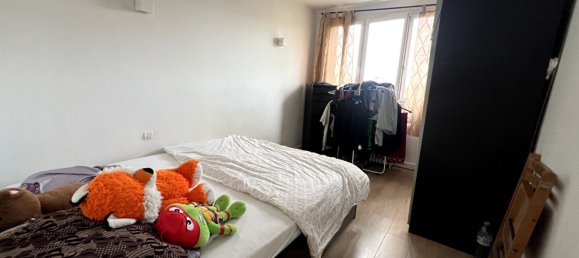 Apartamento de 2 dormitorios en Nanterre, France No. 175028 9