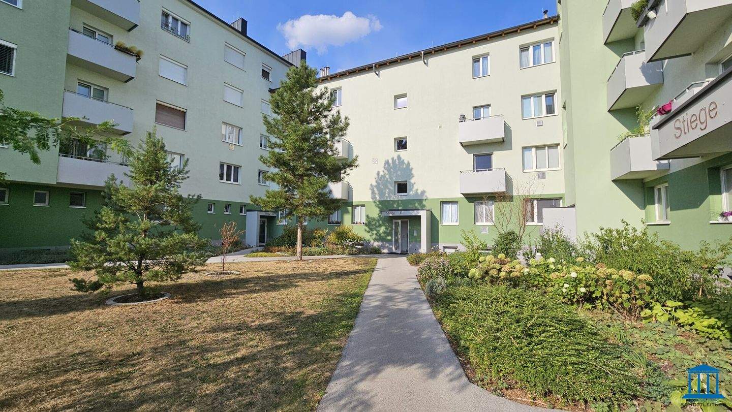 2 rooms Apartment in Wiener Neustadt, Austria No. 112970