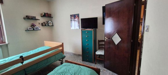 5 Schlafzimmer Wohnung in Torre Annunziata, Italy, Nr. 340051 24