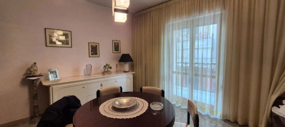 5 Schlafzimmer Wohnung in Torre Annunziata, Italy, Nr. 340051 9