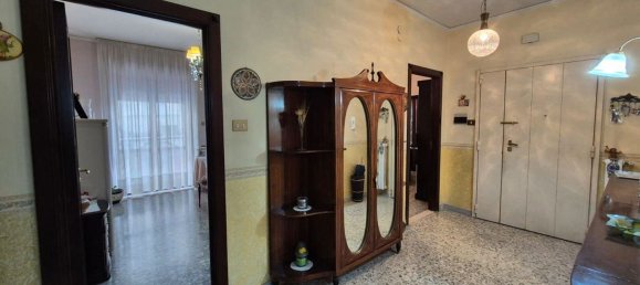 5 Schlafzimmer Wohnung in Torre Annunziata, Italy, Nr. 340051 13