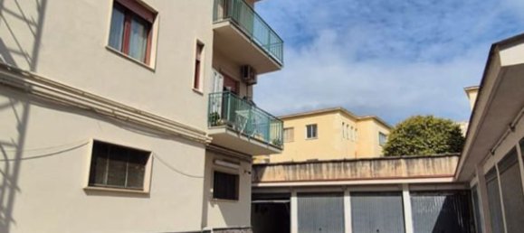 5 Schlafzimmer Wohnung in Torre Annunziata, Italy, Nr. 340051 45