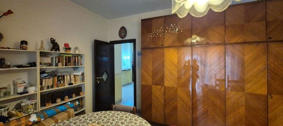 5 Schlafzimmer Wohnung in Torre Annunziata, Italy, Nr. 340051 21