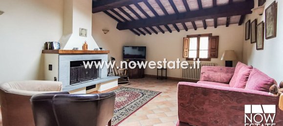 Дом с 8 комнатами в Сансеполькро, Италия № 119868 5