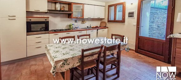 Дом с 8 комнатами в Сансеполькро, Италия № 119868 3