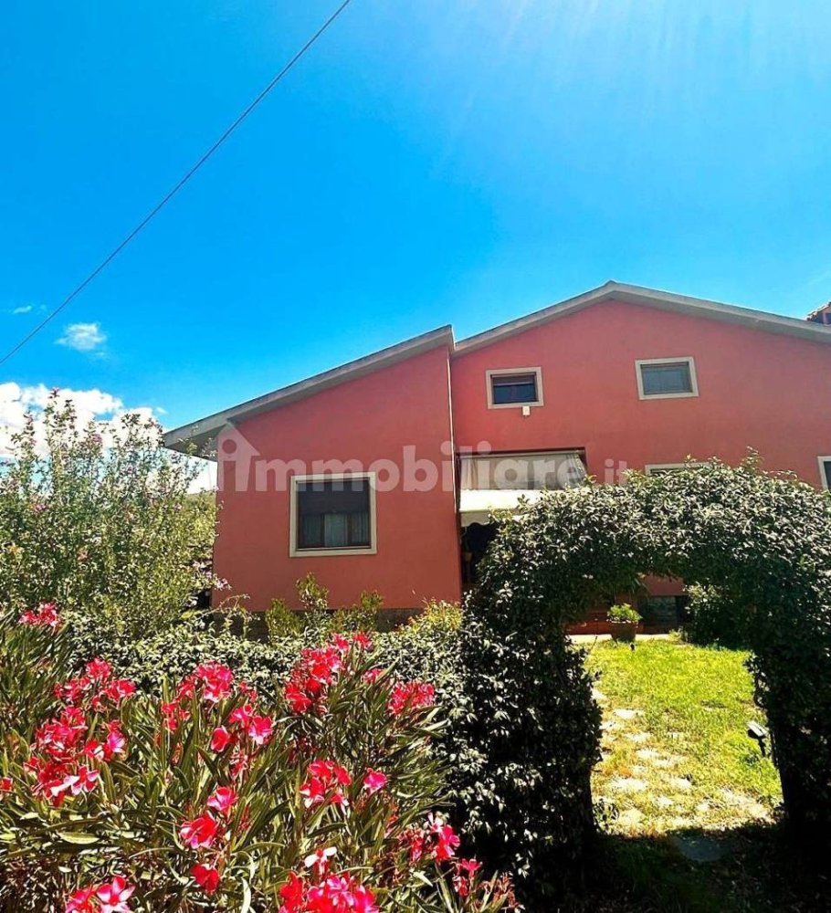 4 bedrooms Villa in Orbetello, Italy No. 370734