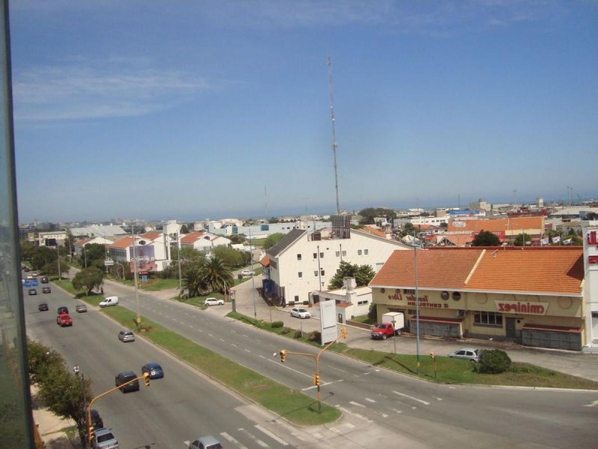 3 bedrooms Apartment in Mar del Plata, Argentina No. 76081