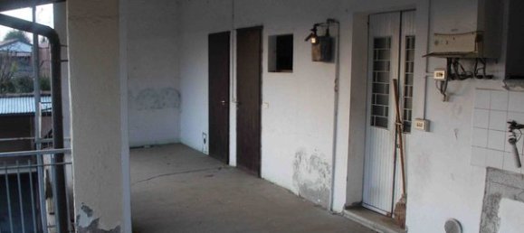 3 rooms Apartment in Venegono Superiore, Italy No. 161266 12