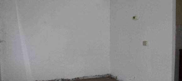 3 rooms Apartment in Venegono Superiore, Italy No. 161266 14