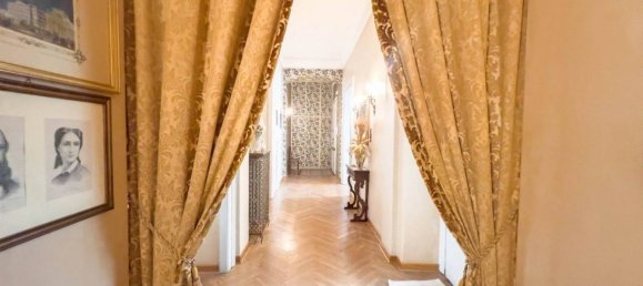 4 chambres Appartement à Trieste, Italy No. 259521 31