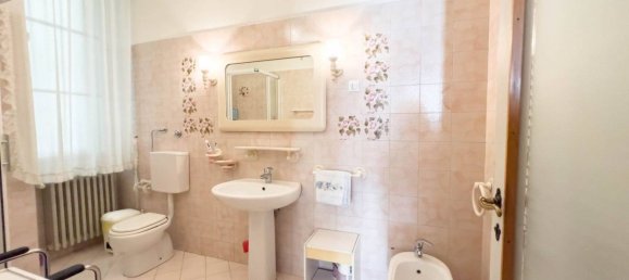 4 chambres Appartement à Trieste, Italy No. 259521 36