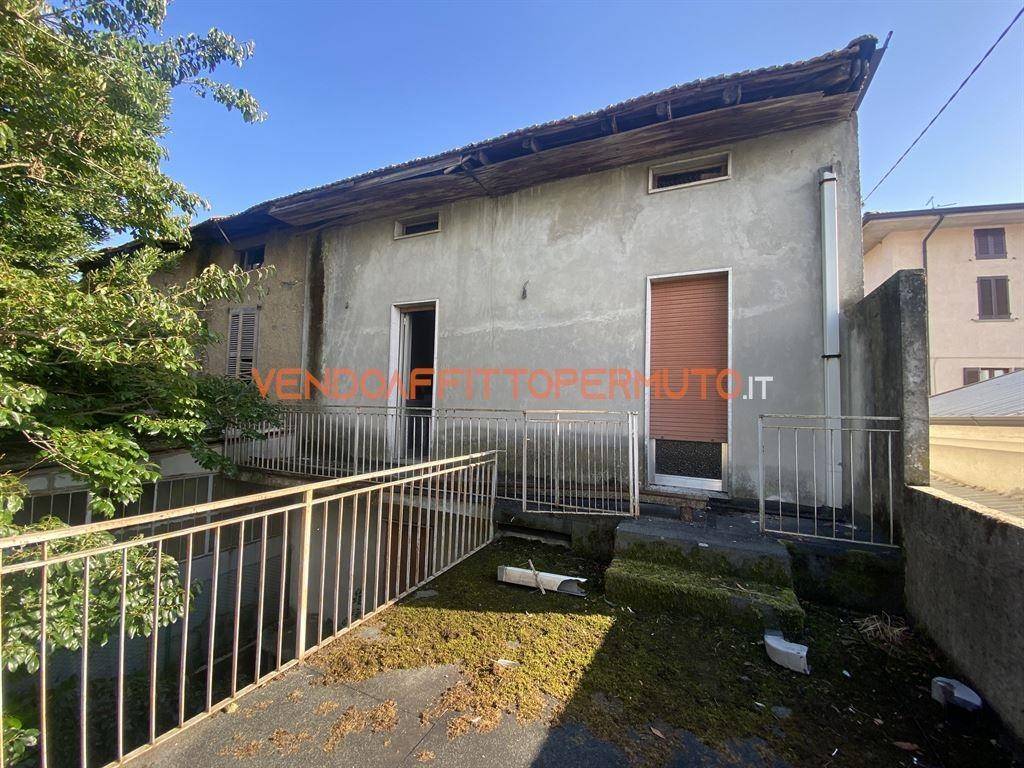 Casa de 3 dormitorios en Palazzolo sull'Oglio, Italy No. 260694