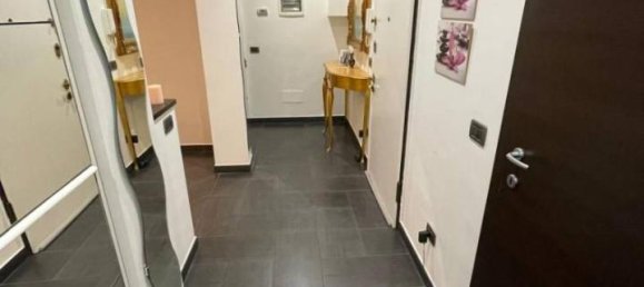 Квартира с 3 комнатами в Лоди Веккьо, Италия № 150816 25