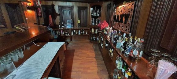  Commercial property in Fuengirola, Spain No. 230144 16