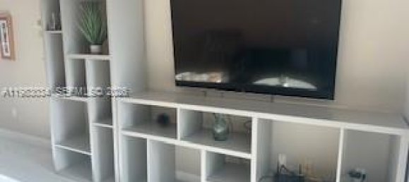 1 chambre propriété commerciale à vendre à Miami, Miami-Dade, Florida, USA № 615727 11