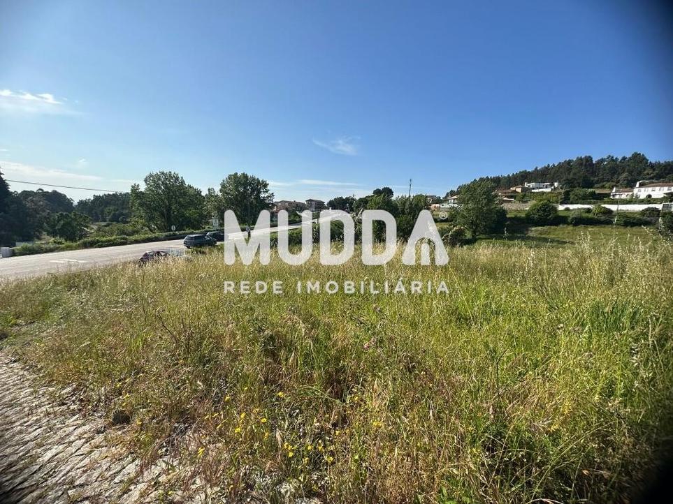 5361m² Land in Oliveira de Azemeis, Portugal No. 209657