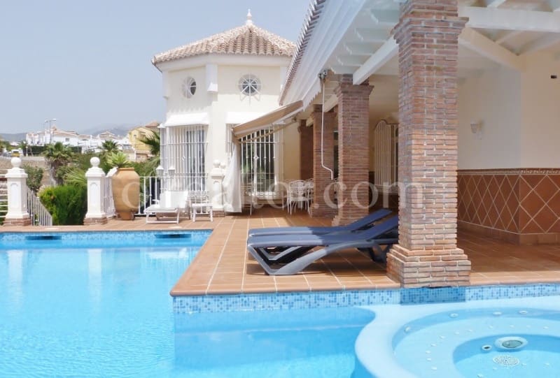 4 Schlafzimmer Haus in Nerja, Spain, Nr. 243525