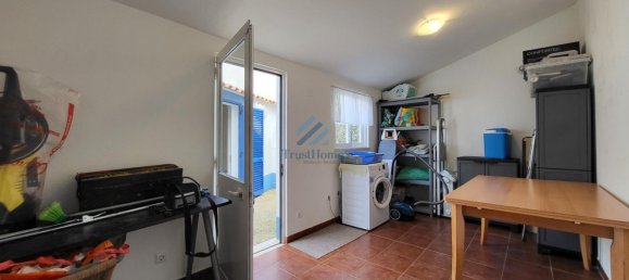 3 bedrooms House in Colares, Portugal No. 121366 8