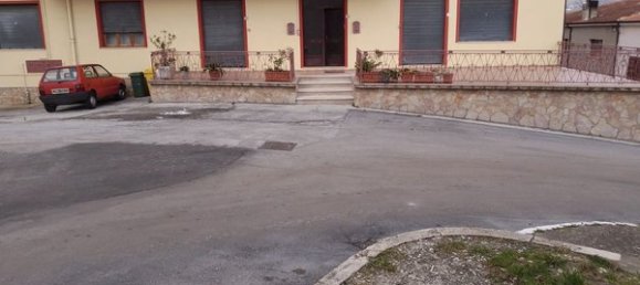 5-Zimmer Gewerbliche Immobilie in Castelmauro, Italy, Nr. 256236 7