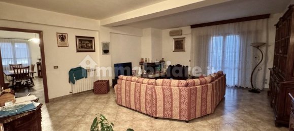 3 bedrooms House in Pisa, Italy No. 210224 10