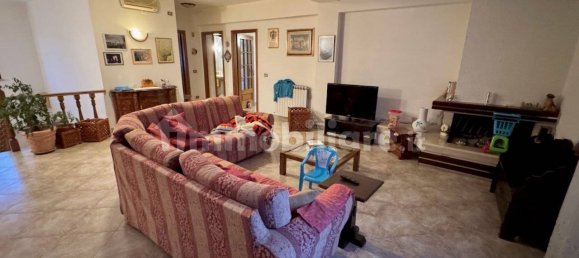 3 bedrooms House in Pisa, Italy No. 210224 9