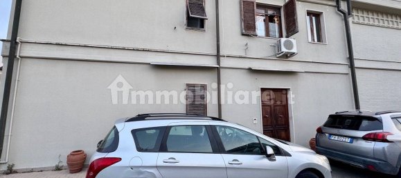 3 bedrooms House in Pisa, Italy No. 210224 3