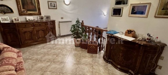 3 bedrooms House in Pisa, Italy No. 210224 14